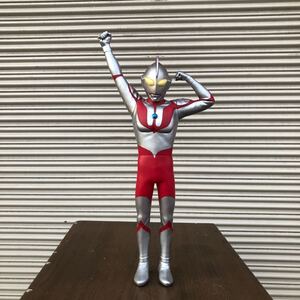 非売品 希少 1966年 円谷プロ ウルトラマン 登場ポーズ 全長約50cm バンプレスト スーパーソフビフィギュア ビッグサイズ