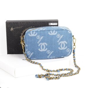 シャネル CHANEL ノベルティ ショルダー付き ポーチ 2way チェーン バッグ デニム スクエア 斜めがけ レディース ブランド ブルー 非売品