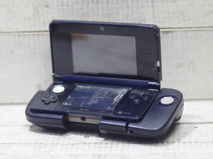 M11178 ニンテンドー3DS専用拡張スライドパッド付 ゲームプレイOK!! 現状 Nintendo 3DS 本体 コスモブラック? 現状 60サイズ0608