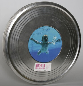 NIRVANA(ニルヴァーナ)-Nevermind Ltd. Tin Edition (Czech 500セット限定 ゴ