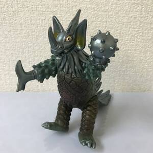 タイラント ウルトラ怪獣 ソフビ フィギュア 1984年 約16cm高 中国製 バンダイ 保管品