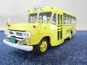 1/32 ボンネットバス　いすゞ BXD-30 BONNET BUS ARII 清里　八ヶ岳高原 Yatsugatake Kogen 完成品 