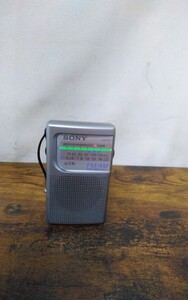 g_t D107 SONY AM/FM ラジオ (ICF-P20) ★AV機器★オーディオ機器★ラジオ☆ソニー