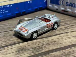 ●◎メルセデス・ベンツ 300SLR キーホルダー 2◎●①オリジナル加工品 カーアクセサリー ミニカー ハンドメイド 雑貨