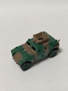 軽装甲機動車 彩色違い 2色迷彩 チョコエッグ 戦闘車両シリーズ フルタ 陸上自衛隊