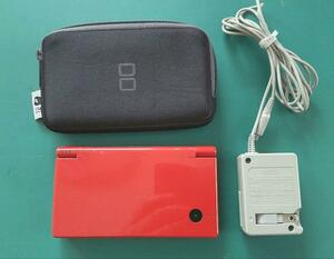 【中古・良品】Nintendo DSi Red本体、充電器、ソフトケース付B17