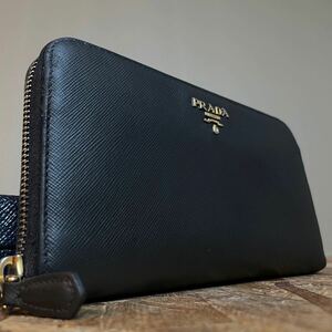 1円 PRADA 美品 プラダ ラウンドファスナー 長財布 男女 サフィアーノレザー ■レザー　ブラック　二つ折り　ブラック