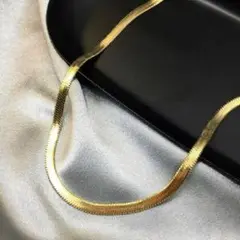 高見え ゴールド 蛇モチーフ シンプル ネックレス チョーカー メンズ 韓国
