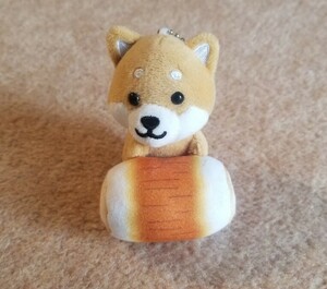 小田原限定【旅するマメしば ちくわ ぬいぐるみボールチェーン】 キーホルダー 柴犬 ふわふわ マスコット神奈川県