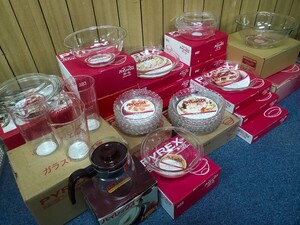 未使用 パイレックス まとめ PYREX ガラス製 調理器具 硝子 軽量カップ ボウル プレート グラタン皿 耐熱ガラス★to02F-002