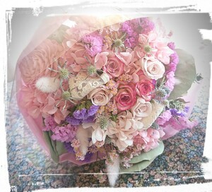 ☆Bouquet de minuit＊薔薇の花束＊プリザーブドフラワー＊ドライフラワー＊感謝sale￥1～☆