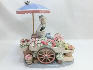 1000円スタート フィギュリン LLADRO リヤドロ #1454 公園通りの花屋さん 少女 フラワー 鳥 陶磁器人形 西洋工芸 置物 ジャンク品 11 D227