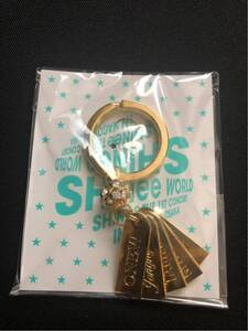 貴重 SHINee THE 1ST CONCERT 名古屋 大阪 キーホルダー