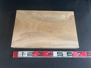 355 売り切り!!　1000円スタート　クス厚板材　長約639mm×幅約410mm×高約70mm