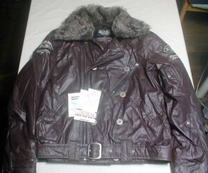 新品 Von Dutch（ボンダッチ）ナイロンWJ27ＪＫＴ/レディース茶