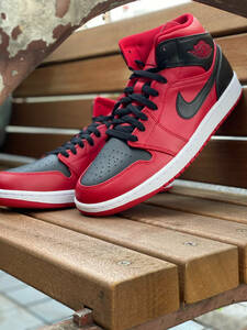 正規品 【us12】 NIKE ナイキ AIR JORDAN1 MID エアジョーダン1 ミッドカット AJ1 クラシック 赤黒 BRED ブラックバンプ 30cm NBA 