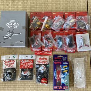 未使用品！　HGウルトラマシンクロニクル全6種＆ツクダホビー等ウルトラアイ2種＆インスパイア　ウルトラヘルメットキーホルダー　セット