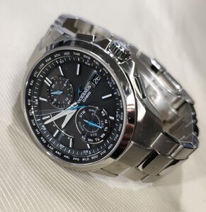 稼働品 CASIO OCEANUS 定価108,000円 電波ソーラー腕時計 OCW-T2500 メンズ チタン オシアナス