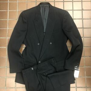 【半額以下】新品★BUCKINGHAM 礼服喪服スーツ　ダブルスーツ/大きいサイズ4L/ブラック　黒/ノーベンツ/サラサラ生地/アジャスター/毛100%