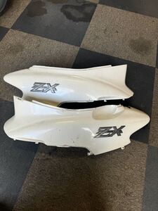 HONDA AF35 Dio ZX シートカウル　シート下　カウル