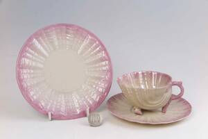  ベリーク　 Belleek　 =　 Old-Cup&Saucer&Plate　 =　 PINK シェル、タイプ (1級品)　