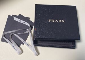 PRADA プラダ　箱　リボン　