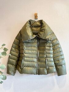 定価12万 Max Mara グースダウンコート 近年モデル 現行ロゴ 三越伊勢丹高島屋扱人気高級ブランド 雑誌掲載 ジャケット アウター 無地 SM