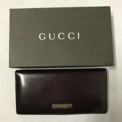 GUCCI グッチ　長財布　エナメル　ロゴプレート　箱付き　ファスナー