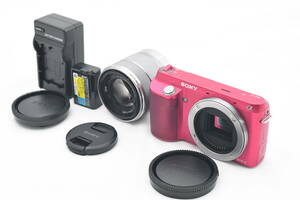 SONY ソニー α NEX-F3 ピンク / E 18-55mm F3.5-5.6 OSS カメラ レンズ (t7762)