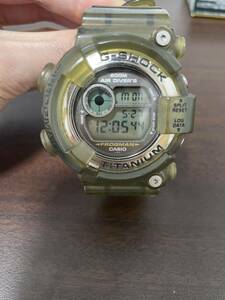 G-SHOCK FROGMAN DW-8200MS-8Tメンインスモーク　Gショック　フロッグマン　ジーショック　スケルトン　完動品