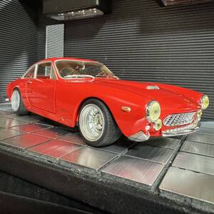 HOTWHEELS 1/18フェラーリ 250GT (カスタム仕様)