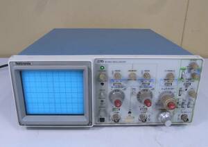 Tektronix 2215 60 MHz Oscilloscope 管理番号：RH-784