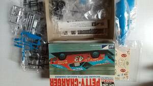 MPC 1/25 RICHARD PETTY NASCAR CHARGER 426c.l 開封済 絶版 #43 リチャード ペティー チャージャー デイトナ DAYTONA V8 OHV エンジン