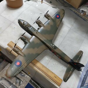 1/72 イギリス空軍　ショートスターリング完成品