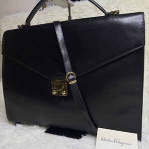 Salvatore Ferragamo フェラガモ メンズ トートバッグ ビジネスバッグ レザー 本革 肩掛け 2way ブラック　ブリーフバック金具　黒 A4