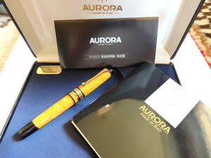 ◆【未使用に近い】Aurora 　アウロラ　オプティマ　特別限定万年筆　ソーレ　ペン先：18K750ソリッドゴールド M　