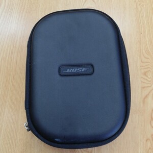 BOSE ヘッドホンケース