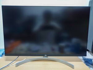 【214時間使用】LG 4Kモニター 32UN550−W　32インチ フレームレス VAパネル　動作確認済み