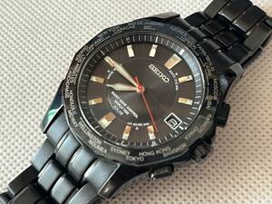 美品 SEIKO セイコー BRIGHTZ ブライツ 腕時計 メンズ SAGZ027 黒文字盤 電波ソーラー クロノグラフ 日本製 オールブラック