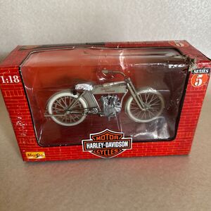 マイスト ハーレーダビッドソン 1/18 1909 TWIN 5D V-TWIN ダイキャスト Maisto HARLEY-DAVIDSON シリーズ5