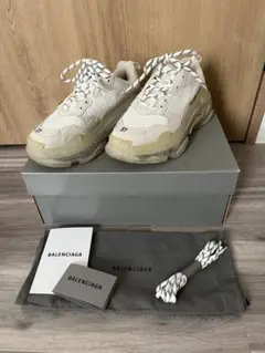 【BALENCIAGA】バレンシアガ　トリプルS ホワイト