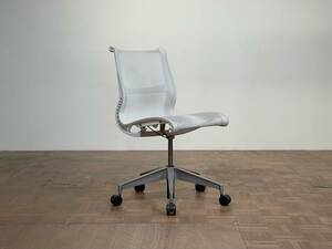 -fw22｜Herman Miller 名作 Studio7.5 Setu Multipurpose Chair｜ハーマンミラー セトゥーマルチパーパスアームレスデスクチェア ヴィトラ