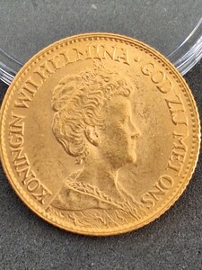 本物保証　1917年オランダ金貨　10グルデン　ウィルヘルミナ女王3rd肖像　UNCMS未使用品クラス 