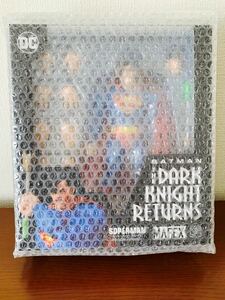 新品未開封 [FIG]マフェックス MAFEX SUPERMAN No. 161 (TDKR)(スーパーマン)可動 新バージョン 検索 BATMAN DARK KNIGHT RETURNS