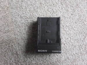 【中古】SONY バッテリーチャージャー BC-TRM ◆ ソニー 充電器 NP-FM インフォリチウム Mタイプ