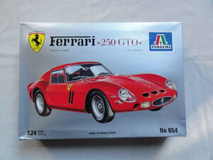 イタレリ　1/24　フェラーリ　250GTO