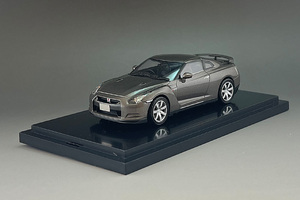 1/43 Nissan GT-R(R35) Titanium Gray ver. 完成品