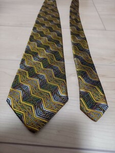 中古 美品　ミソーニ MISSONI シルク ネクタイイエロー ビジネス