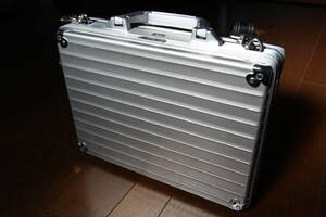 廃盤 貴重品 リモワ スリムアタッシュ 革ショルダー付き RIMOWA ATTACH