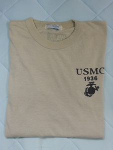 ◆アメリカ 海兵隊　USMC ◆サンドベージュ Tシャツ 身幅42cm 着丈61cm